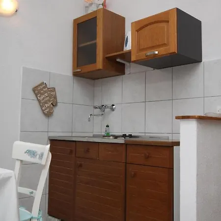 Apartments By The Sea Brela, Makarska - 2713 Esterno foto